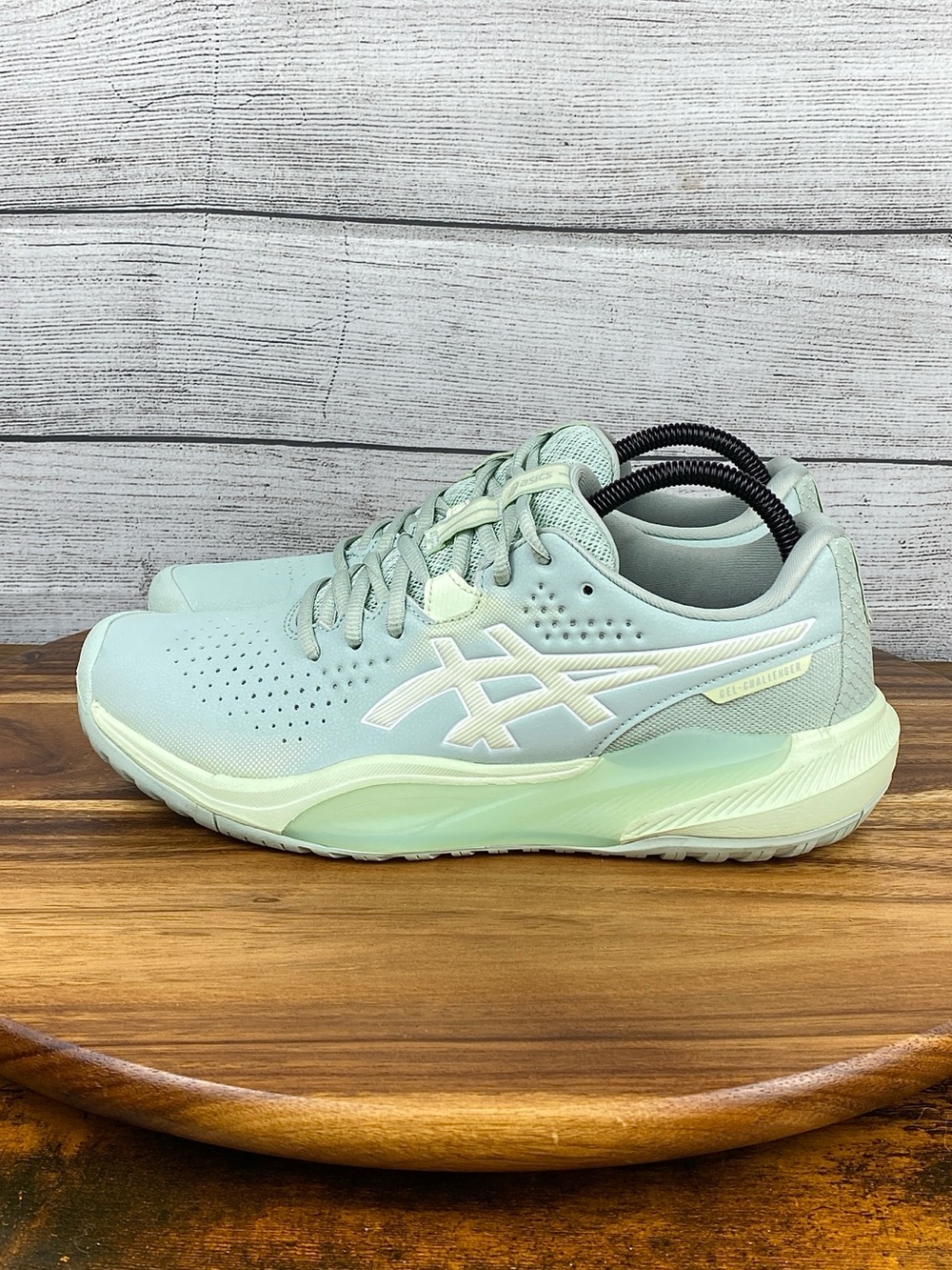 Asics Gel Challenger 15 Whisper Green Tennis Court Pickleball Shoe Womens Size 9